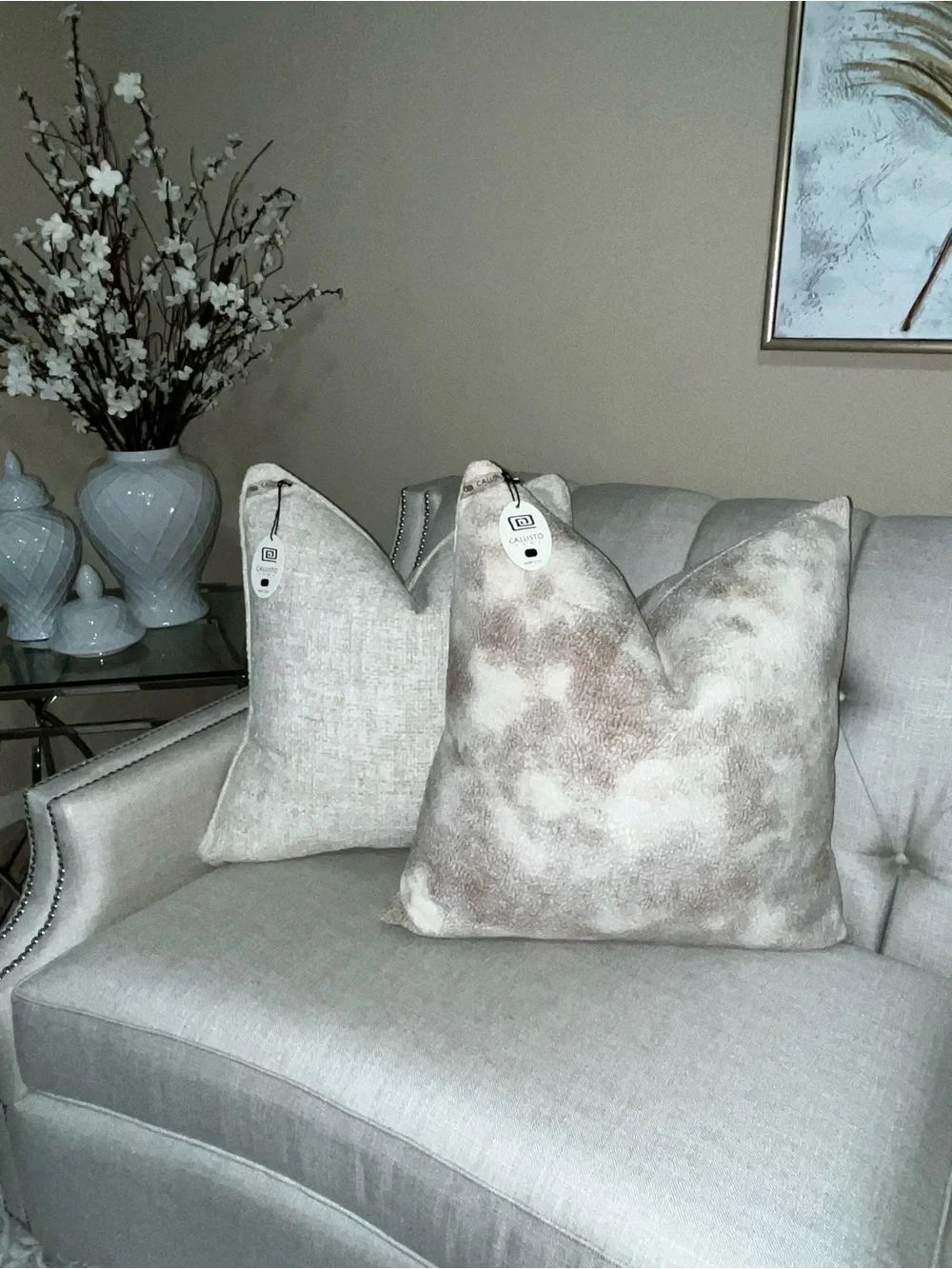 1-NWT CALLISTO HOME WATERCOLOR DESIGN VELVET DECORATIVE LUX PILLOW (T06889F11)